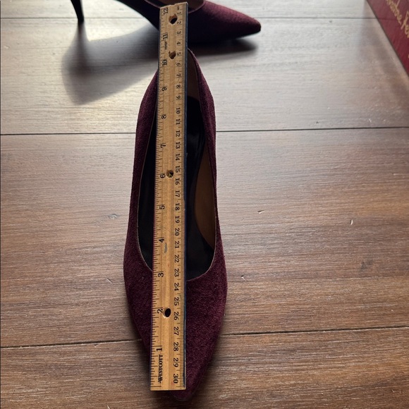 Sz 9 AA Ferragamo DK plum purple pumps mirtillo nappa kid skin long bayan